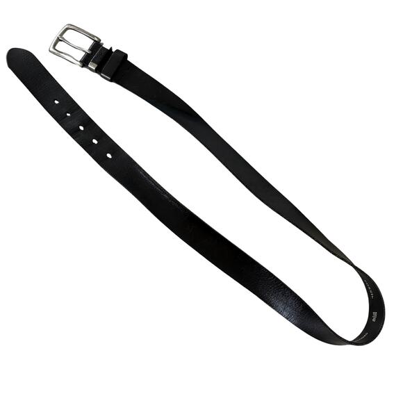 Fossil Men’s Black Genuine Leather Belt Sz 40 Classic Silver Tone Buckle - Picture 4 of 7